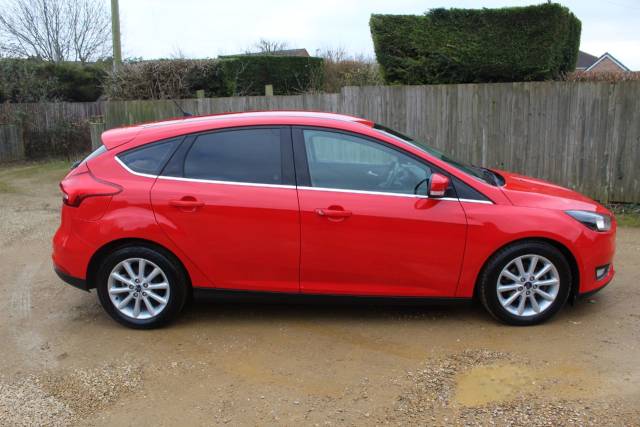 2015 Ford Focus 1.0 EcoBoost 125 Titanium 5dr