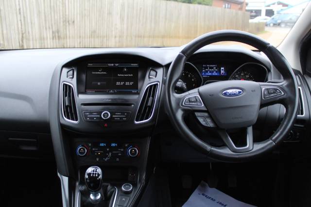 2015 Ford Focus 1.0 EcoBoost 125 Titanium 5dr