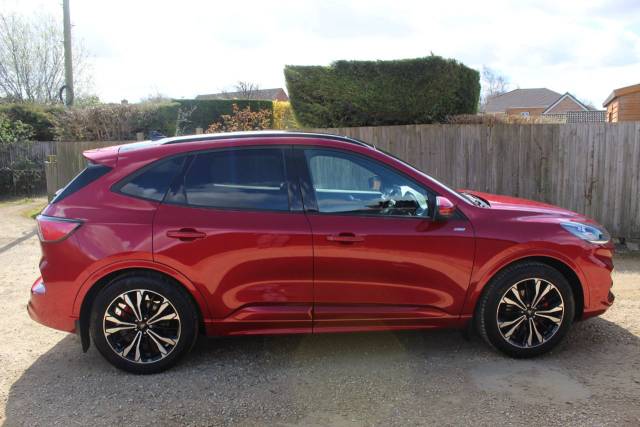 2023 Ford Kuga 1.5 EcoBoost 150 ST-Line X Edition 5dr