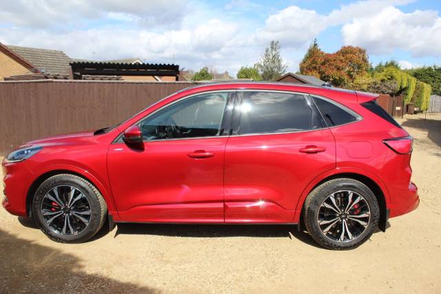 2023 Ford Kuga 1.5 EcoBoost 150 ST-Line X Edition 5dr