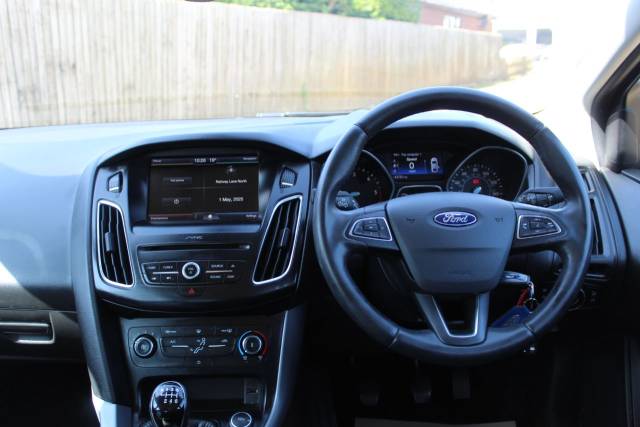 2016 Ford Focus 1.5 TDCi 120 Zetec 5dr