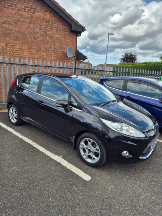 2012 Ford Fiesta 1.4 Zetec 5dr Auto