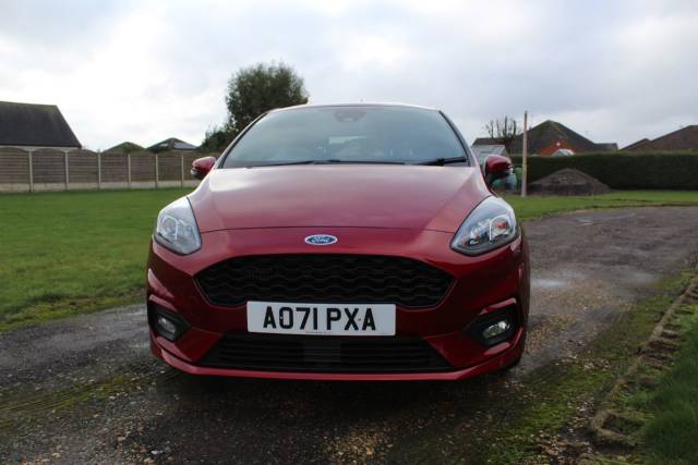 Ford Fiesta 1.0 EcoBoost 100 ST-Line Edition 5dr Hatchback Petrol Red