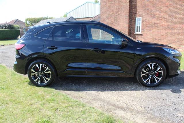 2022 Ford Kuga 2.5 FHEV ST-Line X Edition 5dr CVT