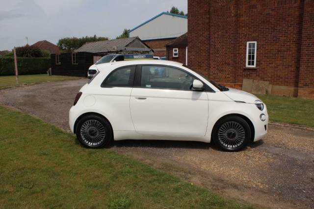 2022 Fiat 500e 0.0 87kW Icon 42kWh 3dr Auto