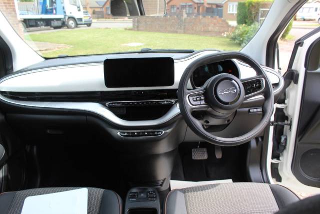 2022 Fiat 500e 0.0 87kW Icon 42kWh 3dr Auto