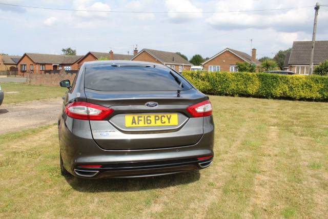 2016 Ford Mondeo 2.0 TDCi 180 Titanium 5dr