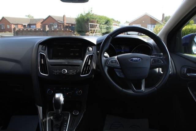 2015 Ford Focus 1.6 125 Titanium 5dr Powershift
