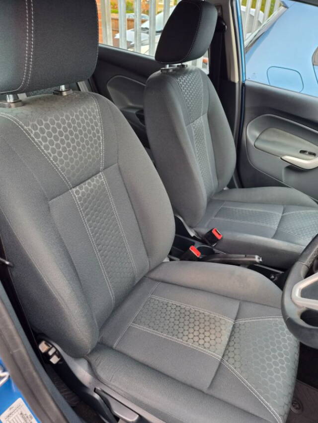 2010 Ford Fiesta 1.4 Zetec 5dr