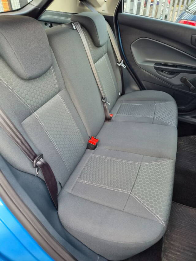 2010 Ford Fiesta 1.4 Zetec 5dr